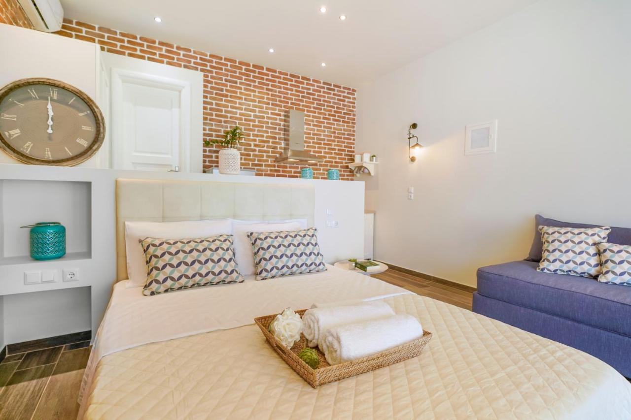 Golden Beachside Terrace 크리시 아모우디아 외부 사진
